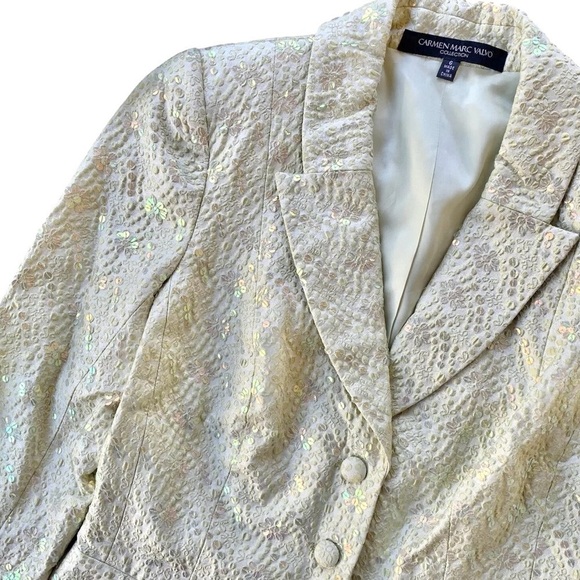 Carmen Marc Valvo Collection Silk Sequined Textured Beige Evening Jacket Size 6 - Picture 3 of 6